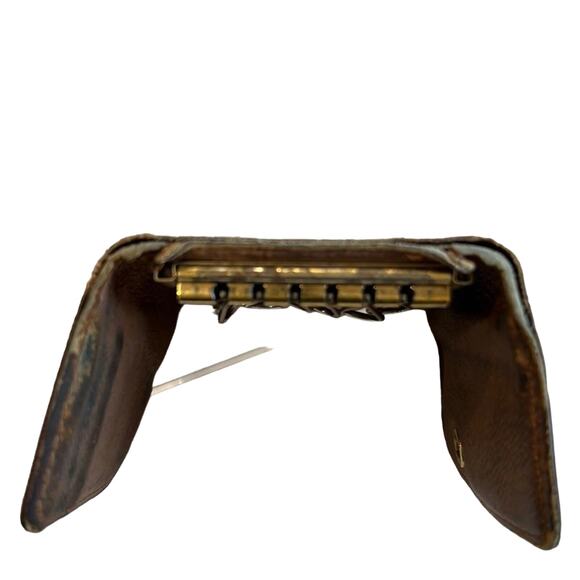 Louis Vuitton Monogram Leather Key Holder (LVXX016) - Picture 5 of 6